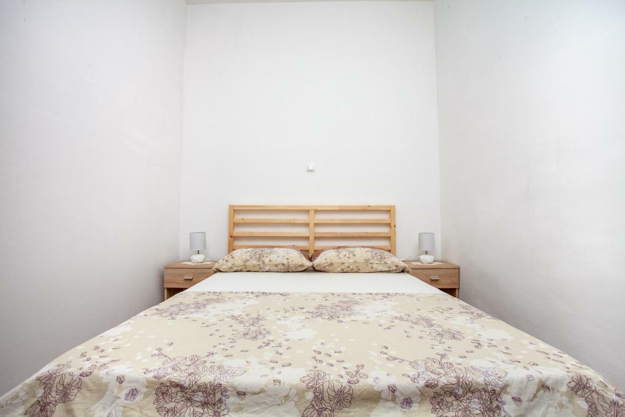 Ap Punta Next To Sandy Beach, Apartment With Garden Omis Ngoại thất bức ảnh