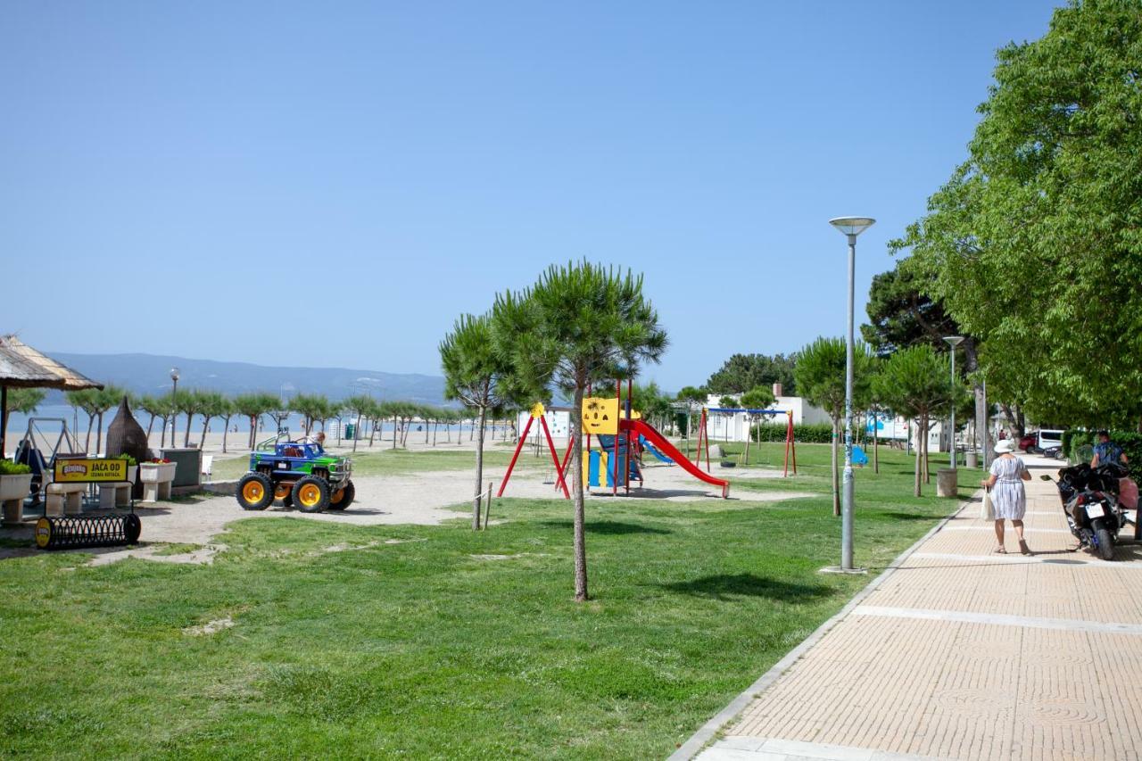 Ap Punta Next To Sandy Beach, Apartment With Garden Omis Ngoại thất bức ảnh
